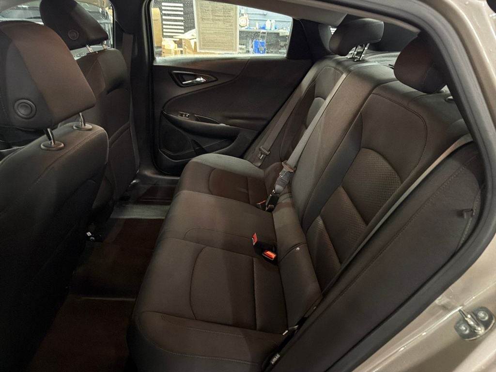 2023 Chevrolet Malibu LS 1LS