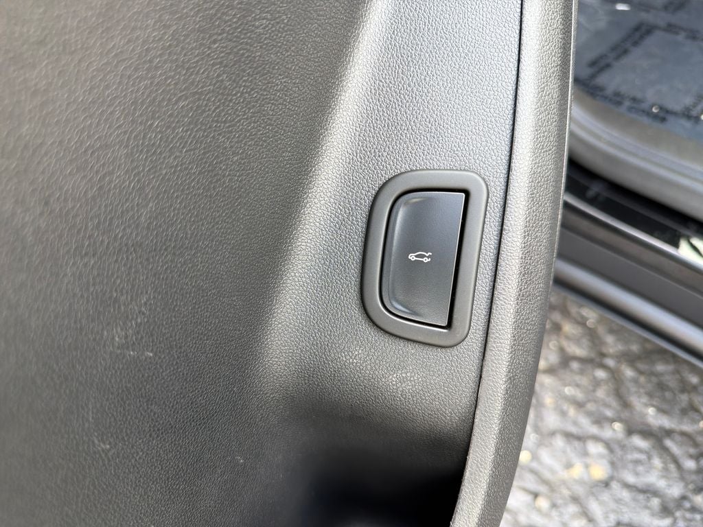 2025 Chevrolet Traverse LT 2LT