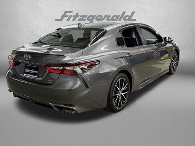 2022 Toyota Camry SE
