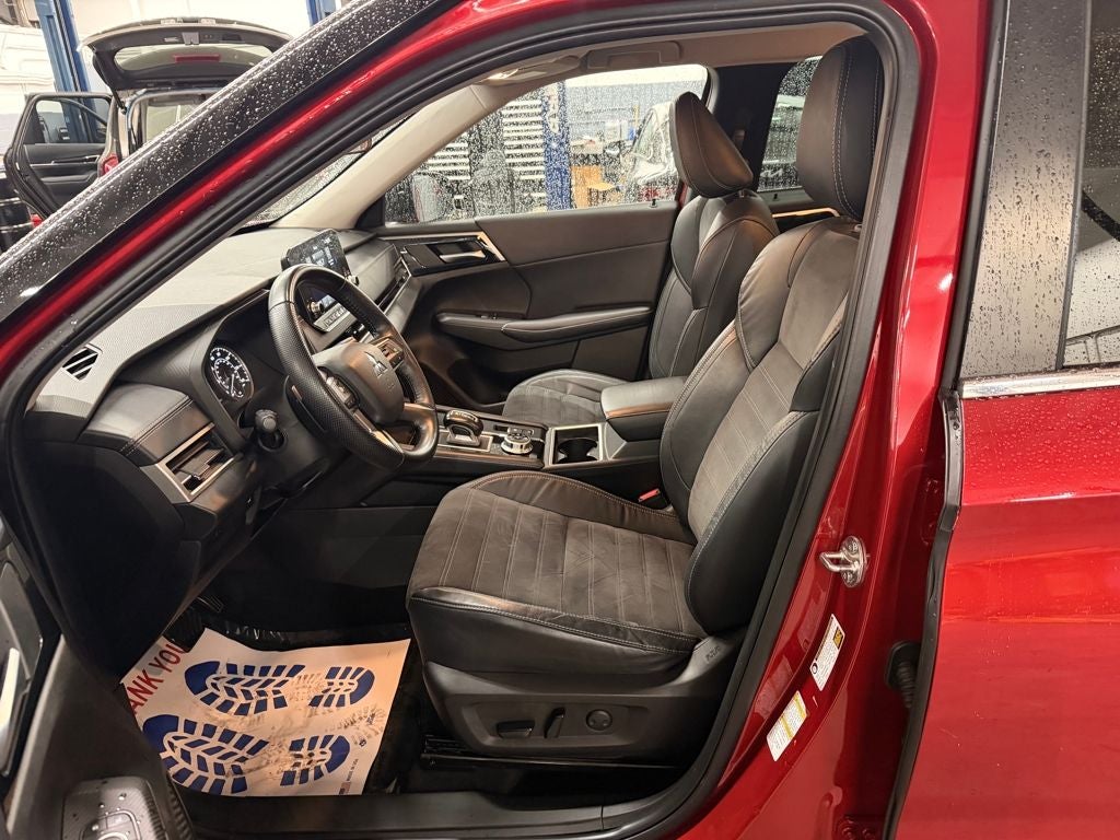 2022 Mitsubishi Outlander SE Launch Edition