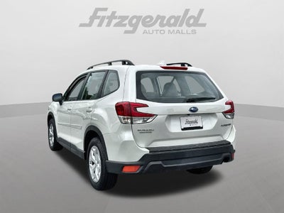 2023 Subaru Forester Base