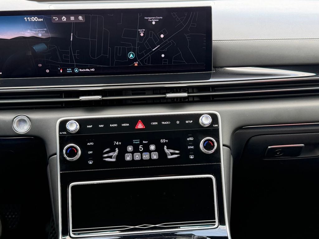 2025 Genesis GV80 2.5T