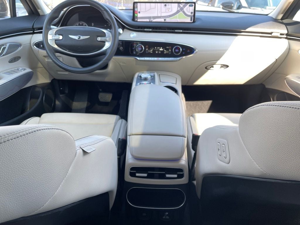 2023 Genesis GV70 2.5T