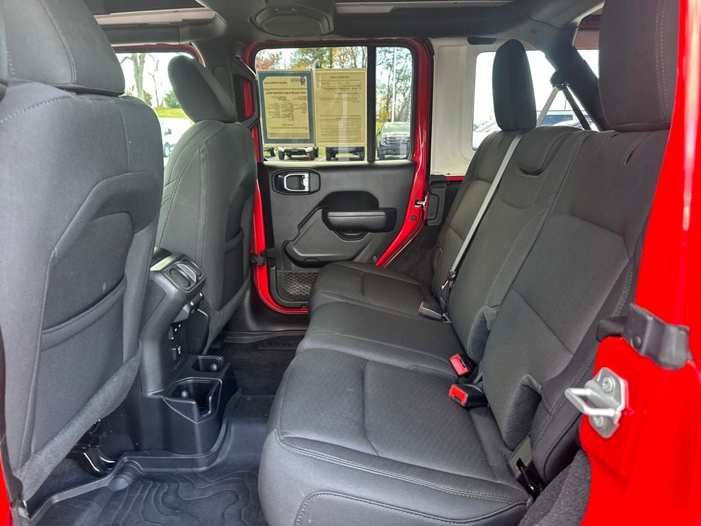 2022 Jeep Wrangler Unlimited Willys