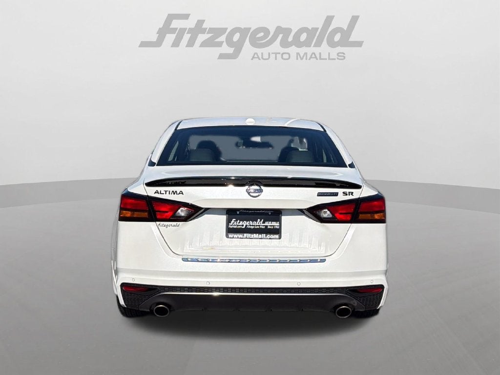 2022 Nissan Altima 2.5 SR