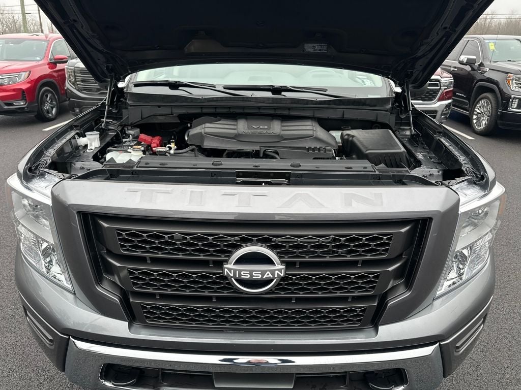 2024 Nissan Titan SV