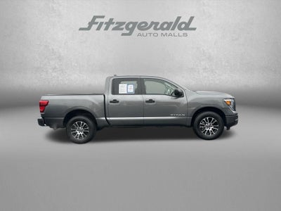 2024 Nissan Titan SV