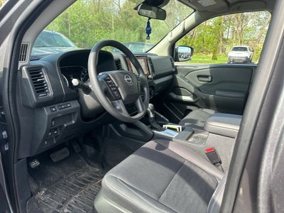 2022 Nissan Frontier S