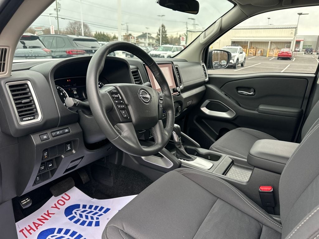 2024 Nissan Frontier SV