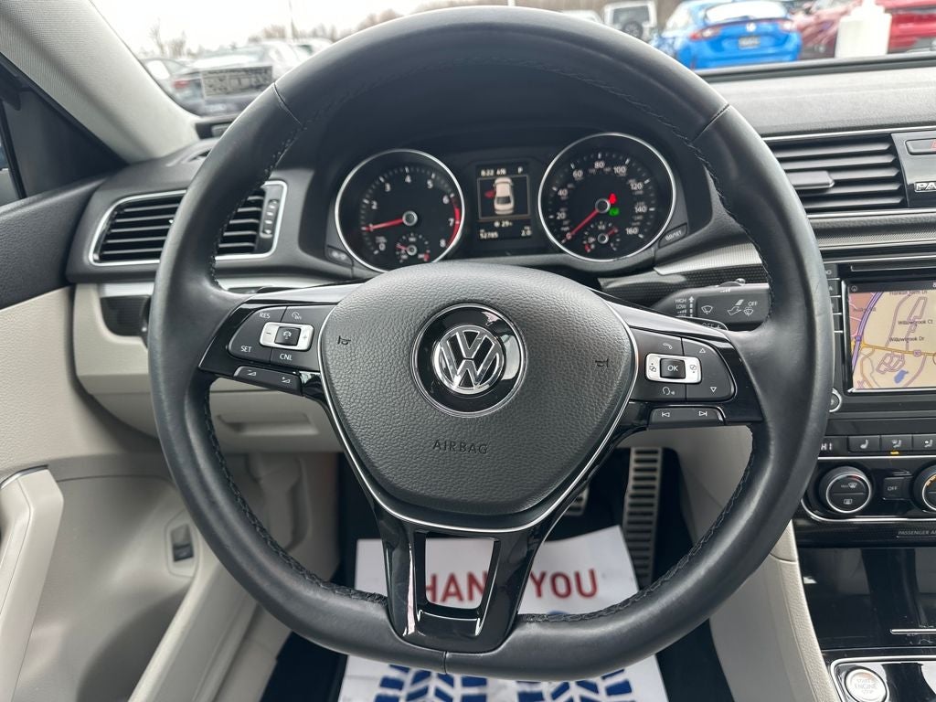 2019 Volkswagen Passat 2.0T SE R-Line