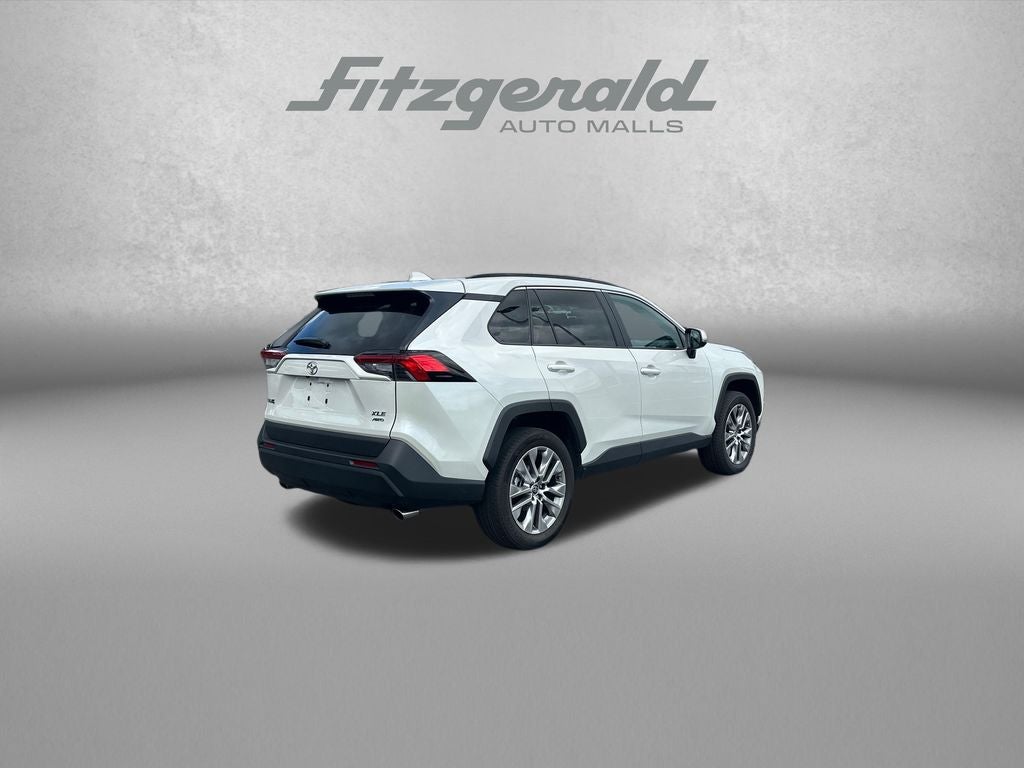 2022 Toyota RAV4 XLE Premium