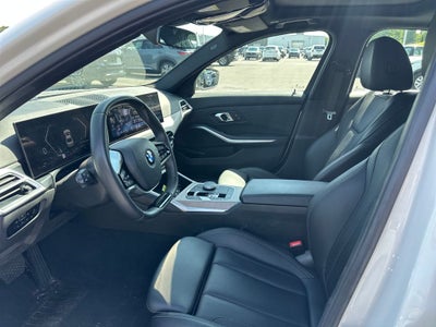 2025 BMW 330i 330i
