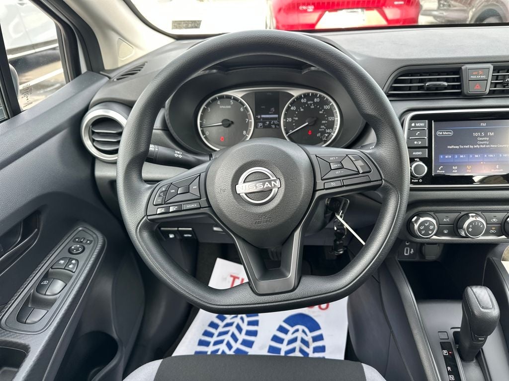 2025 Nissan Versa 1.6 S