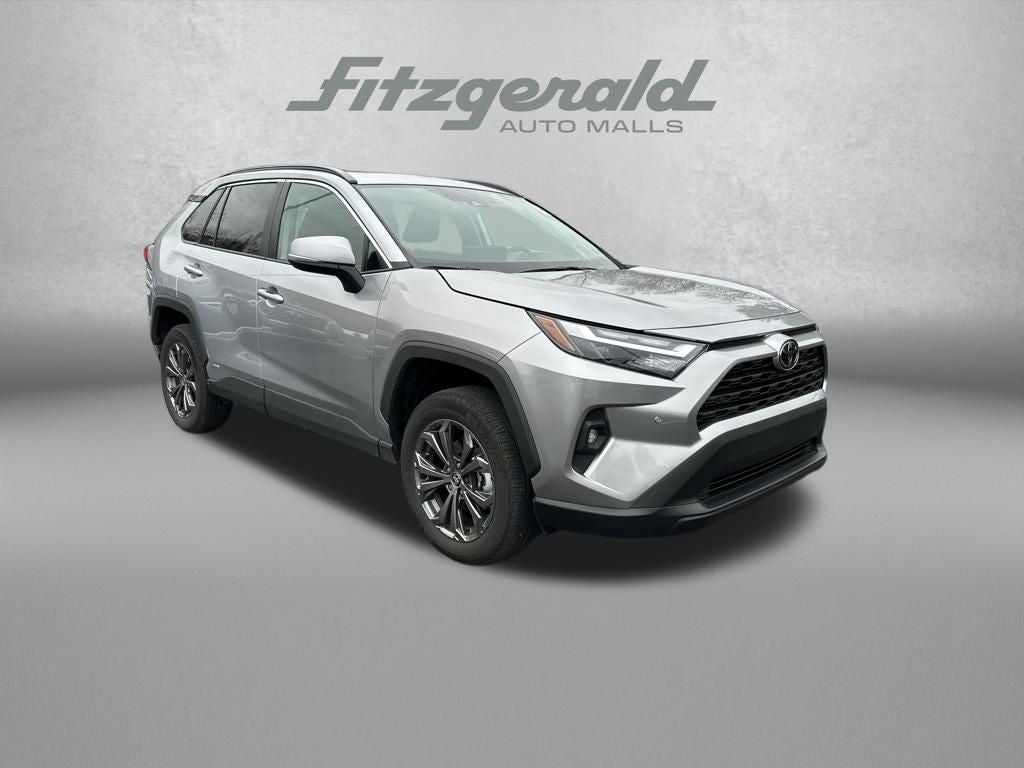 2025 Toyota RAV4 HYBRID XLE Premium
