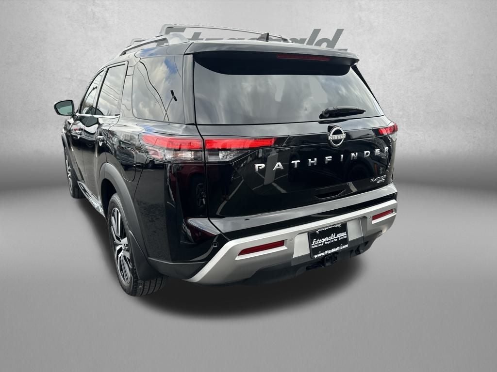 2025 Nissan Pathfinder Platinum