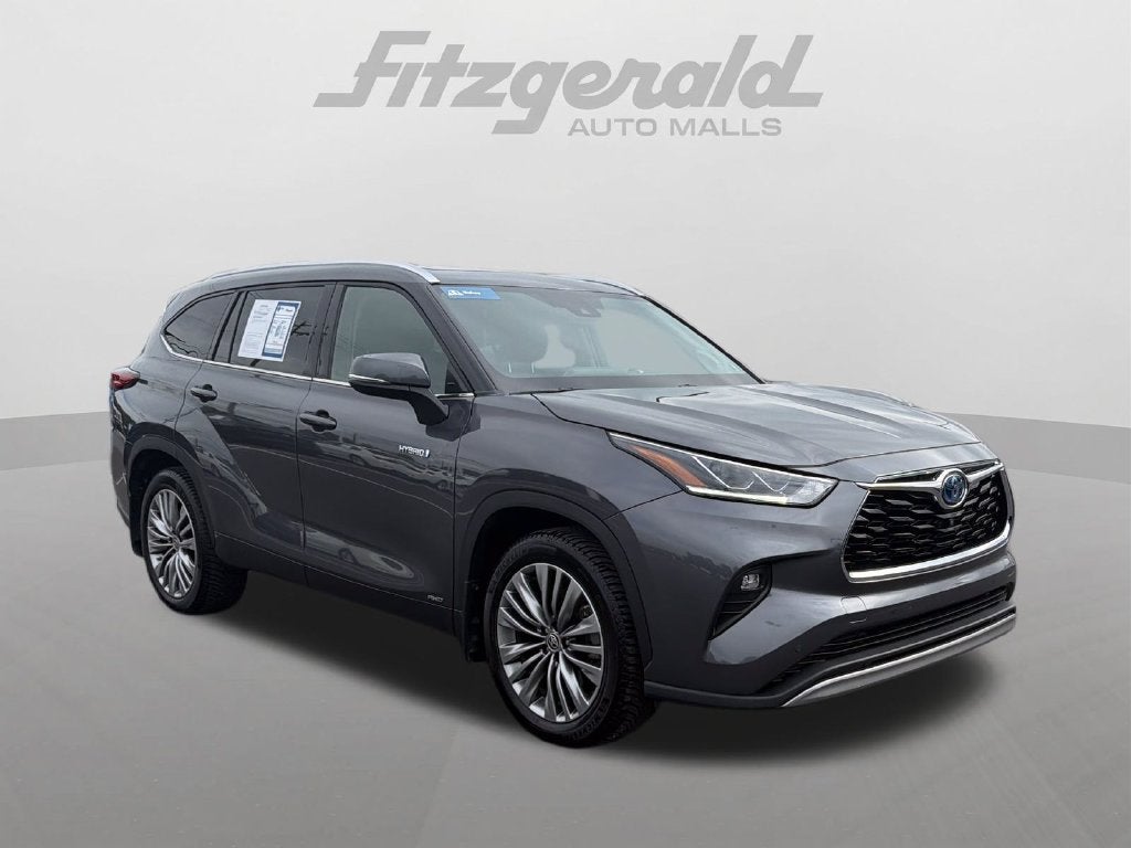 2021 Toyota Highlander Hybrid Platinum