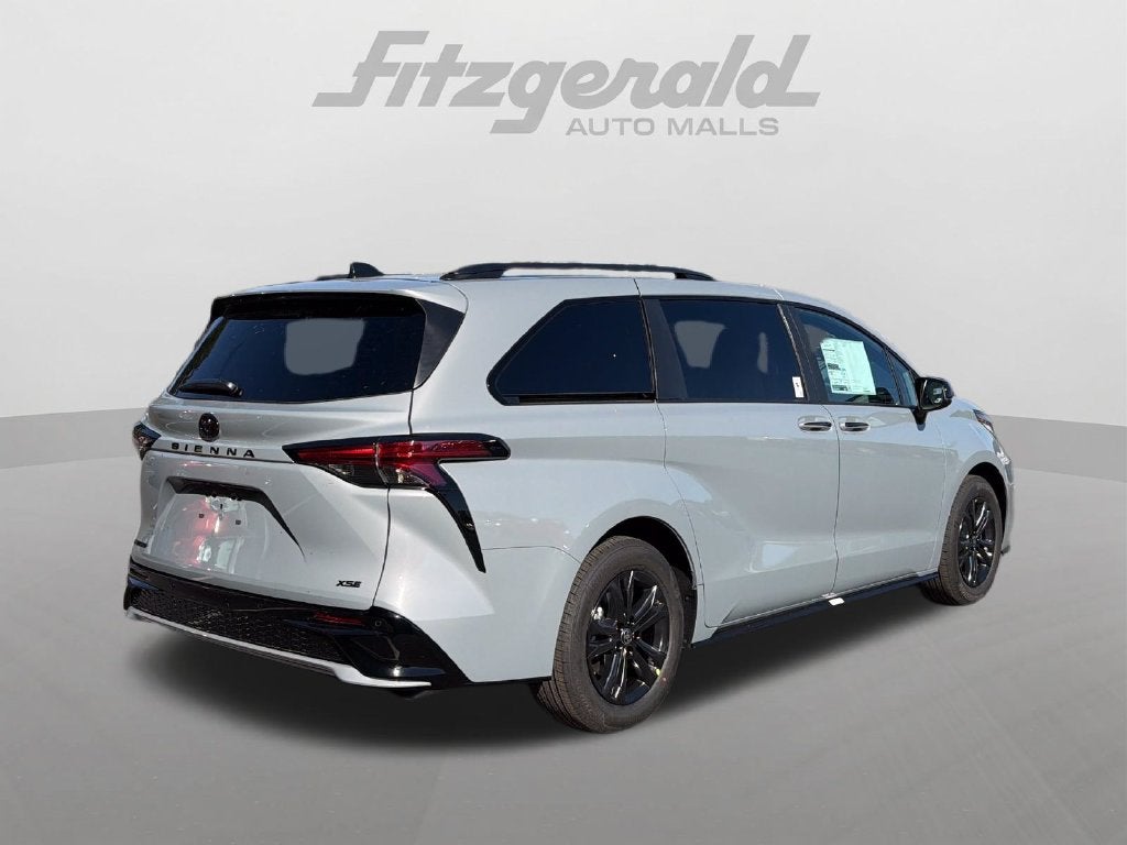 2026 Toyota Sienna XSE 7 Passenger