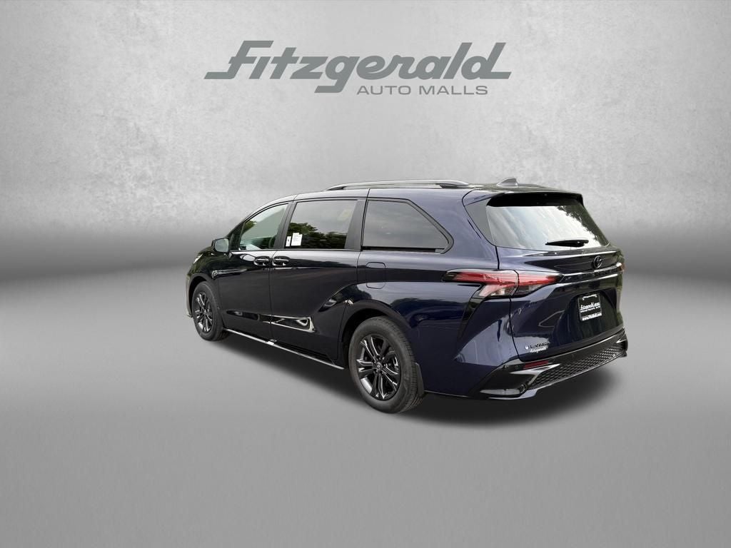 2026 Toyota Sienna XSE 7 Passenger