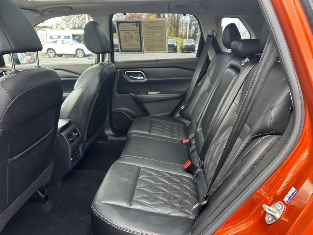 2021 Nissan Rogue Platinum