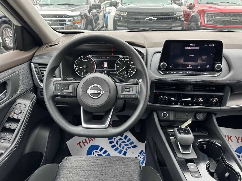 2023 Nissan Rogue SV