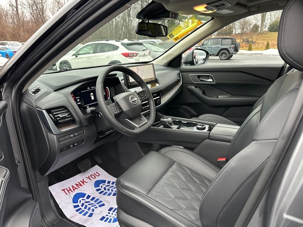 2026 Nissan Rogue Platinum