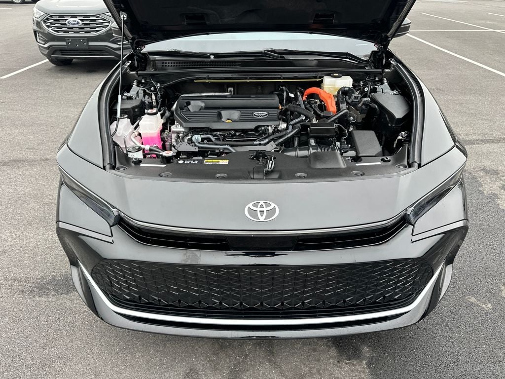 2024 Toyota CROWN XLE