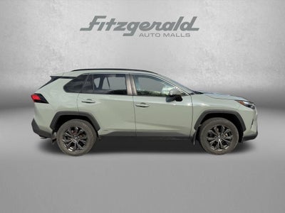 2022 Toyota RAV4 Hybrid XLE Premium