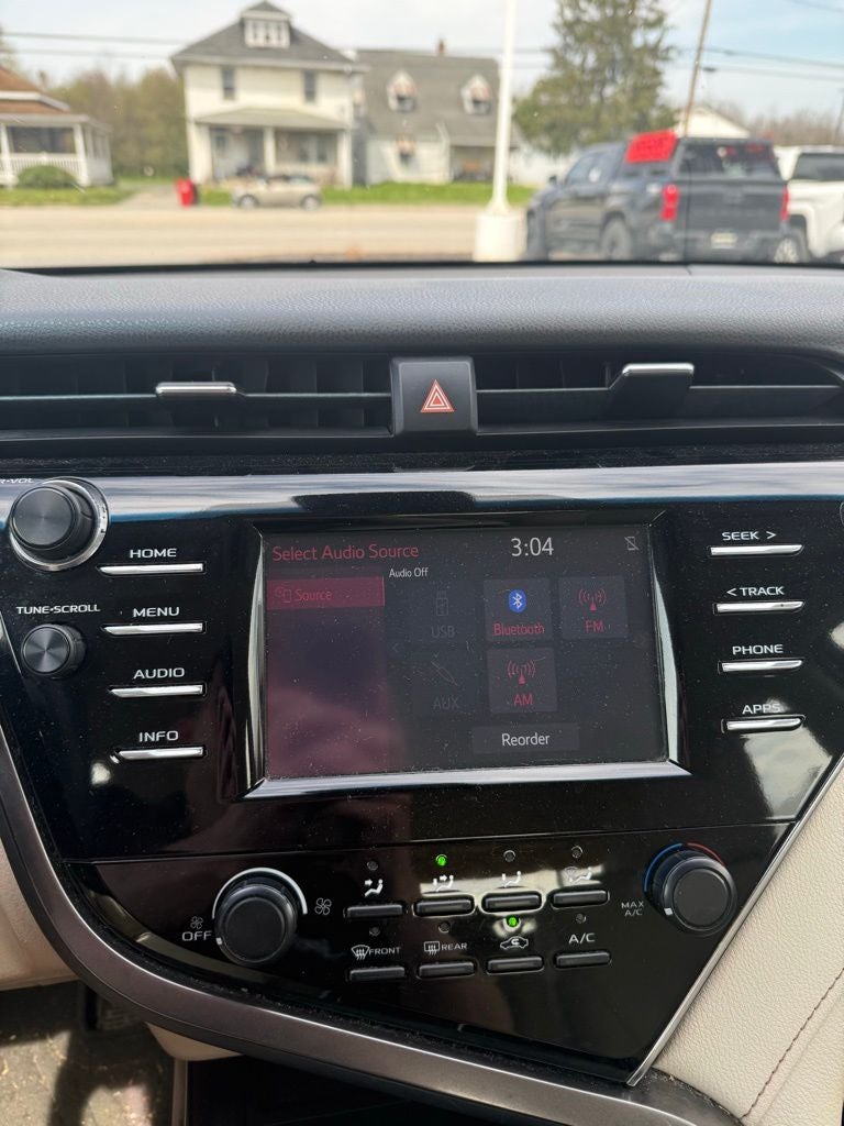 2018 Toyota CAMRY LE