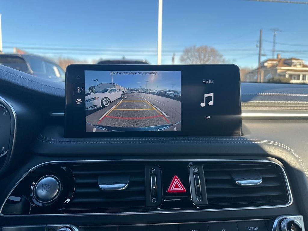 2023 Genesis G70 2.0T