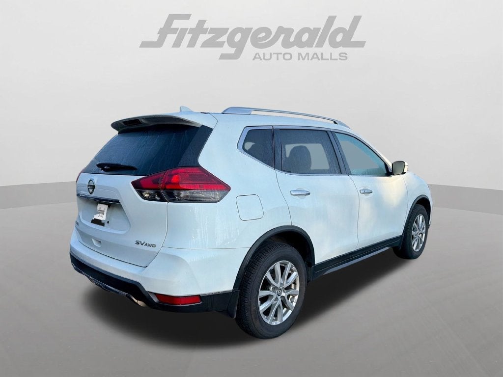 2017 Nissan Rogue SV