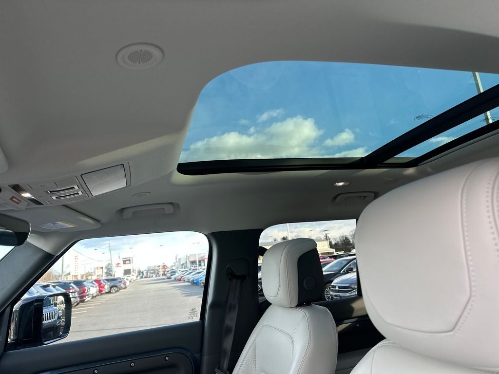 2024 Land Rover Defender S