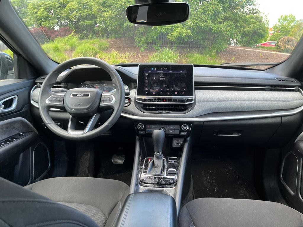 2023 Jeep Compass Sport