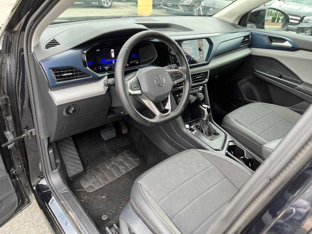 2024 Volkswagen Taos 1.5T SE