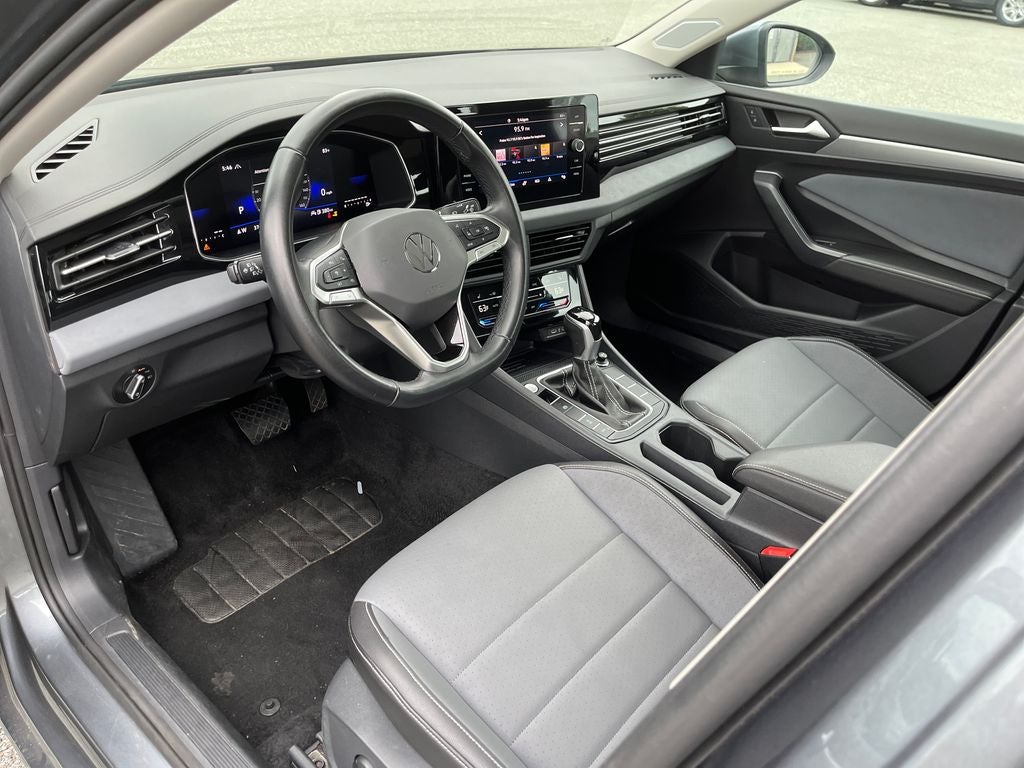 2025 Volkswagen Jetta 1.5T SE