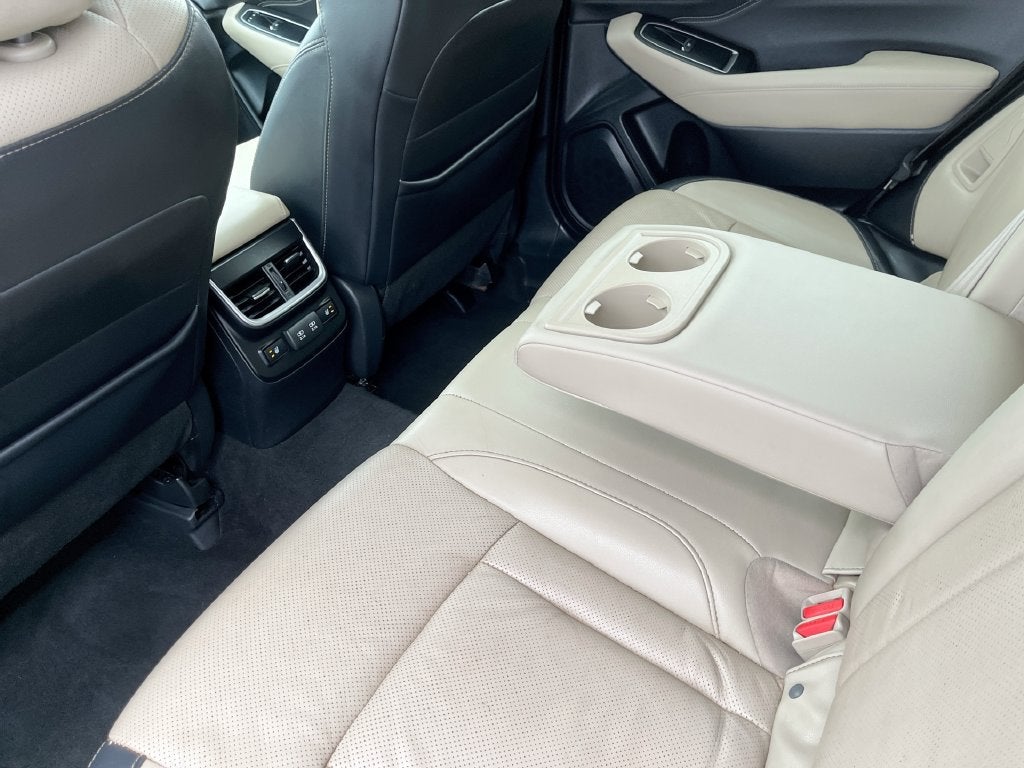 2022 Subaru Outback Limited XT