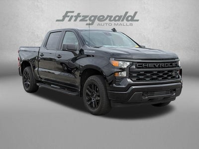 2023 Chevrolet Silverado 1500 4WD Crew Cab Short Bed Custom