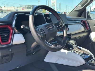 2023 GMC Canyon 4WD Crew Cab Short Box AT4X