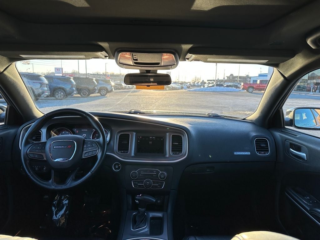 2022 Dodge Charger SXT RWD