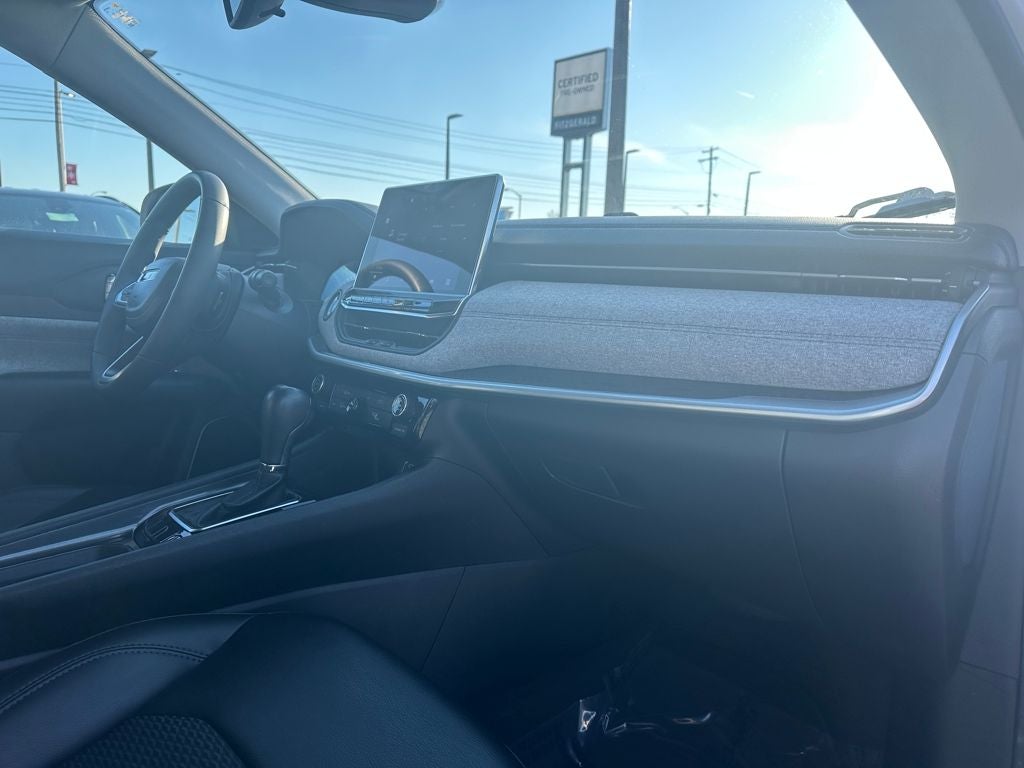 2022 Jeep Compass Latitude FWD