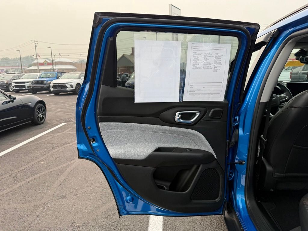 2022 Jeep Compass Latitude Lux 4x4