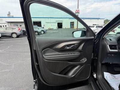2024 GMC Terrain AWD SLE