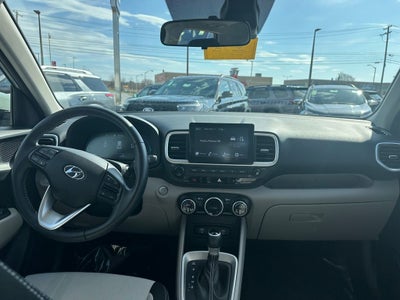 2025 Hyundai Venue SEL