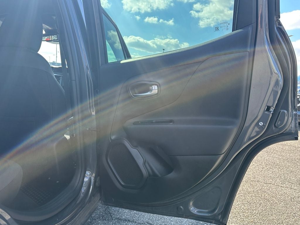 2022 Jeep Renegade Altitude