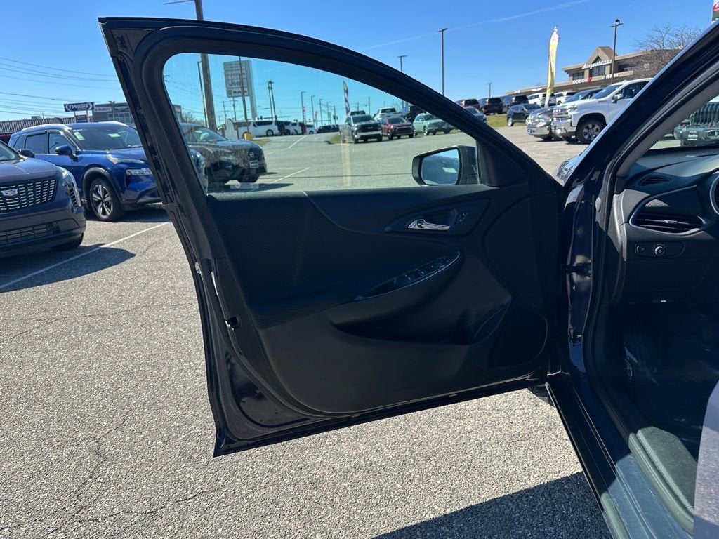 2025 Chevrolet Malibu 1LT