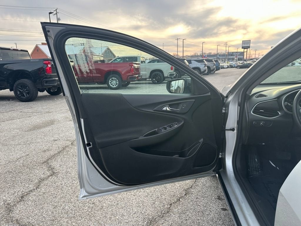 2022 Chevrolet Malibu LT