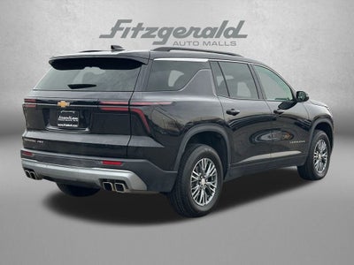 2025 Chevrolet Traverse LT