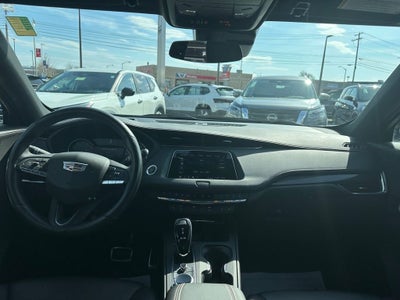 2023 Cadillac XT4 Sport
