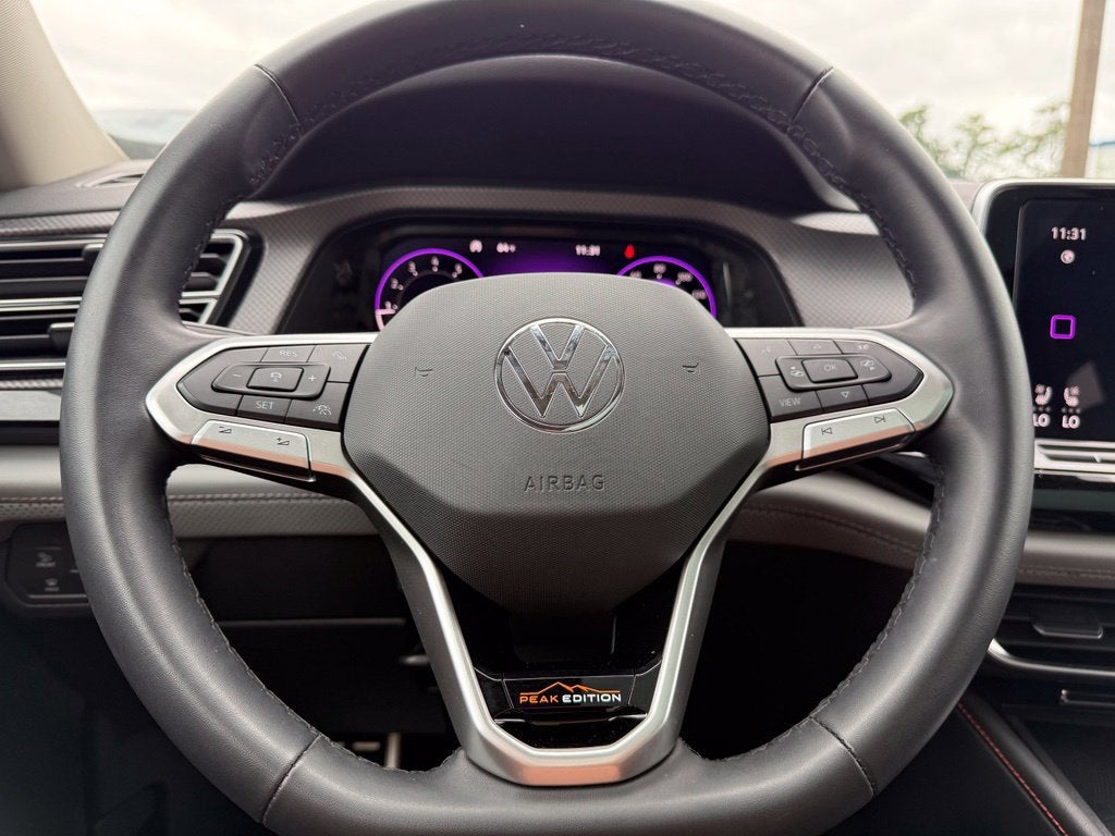 2024 Volkswagen Atlas 2.0T Peak Edition SE w/Technology