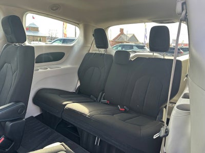 2021 Chrysler Pacifica Touring