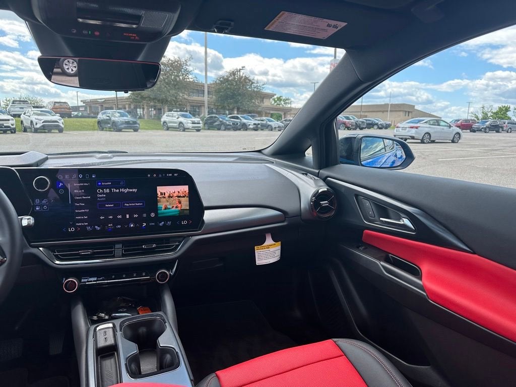 2025 Chevrolet Equinox EV RS